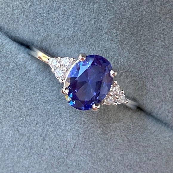 Genuine Tanzanite Ring Sterling Silver Oval Tanzanite - Picture 4 of 7